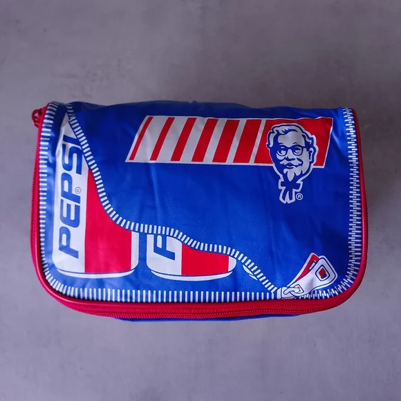 Vintage 90s KFC x Pepsi Insulated Lunch Bag Cooler, Deadstock NWT - Picture 9 of 10
